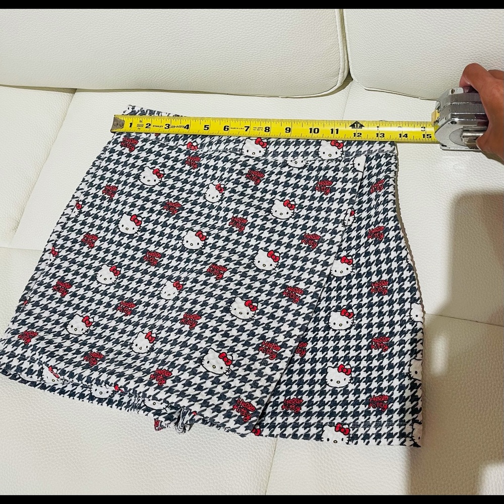 Hellokitty Skirt - image 3